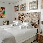 Hotell Surfers Peniche Ferrel (Leiria)
