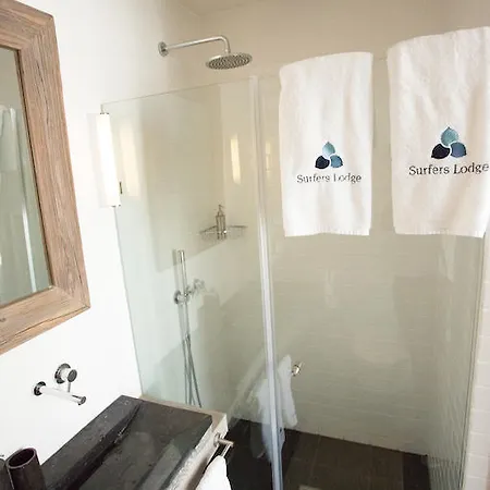 酒店 Surfers Peniche 费雷尔