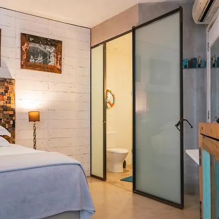 Otel Surfers Peniche 4*