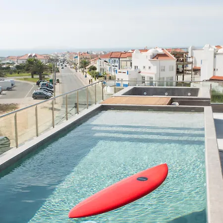 Otel Surfers Peniche