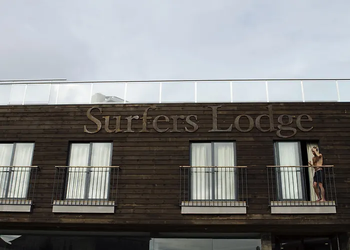 Otel Surfers Peniche